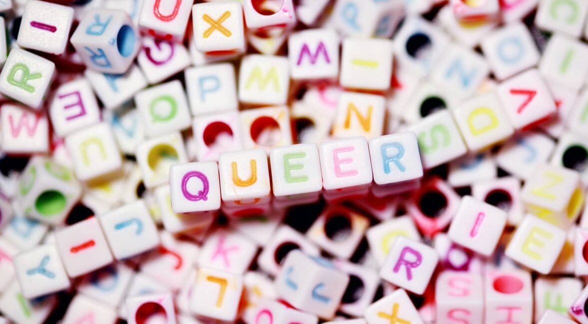 Titelbild: Queer – Definition, Bedeutung & mehr